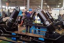 AMESIM学习：搭建重载卡车油气悬挂系统